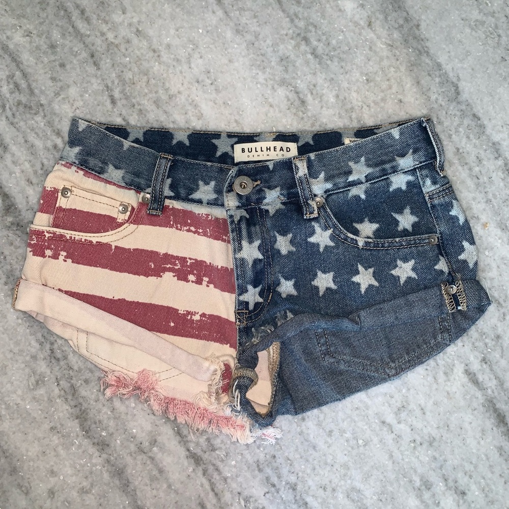 american flag shorts